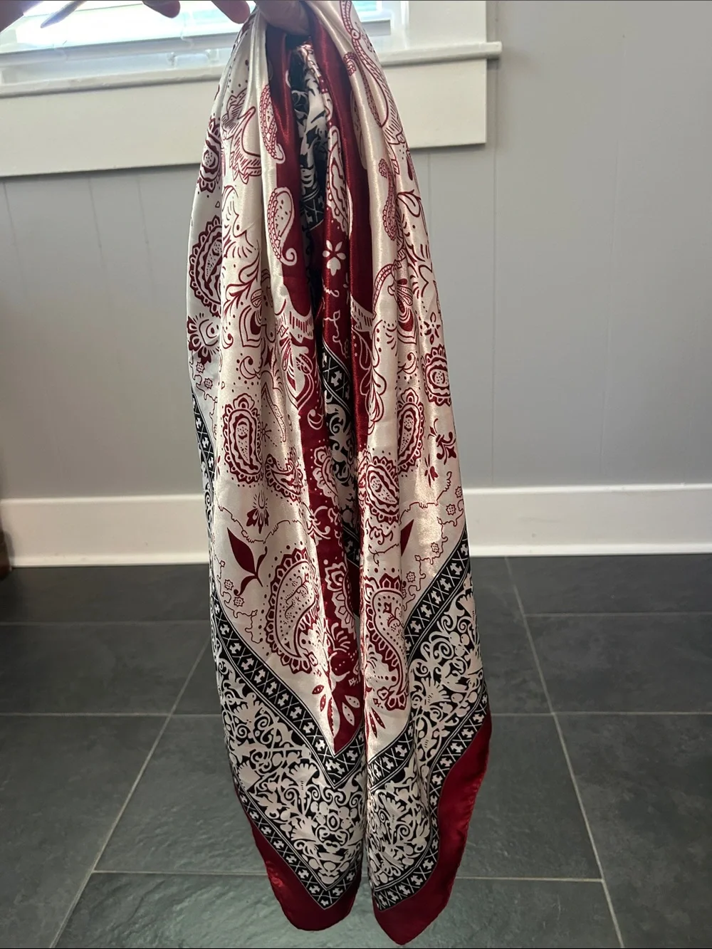 Red and Cream Paisley Scarf